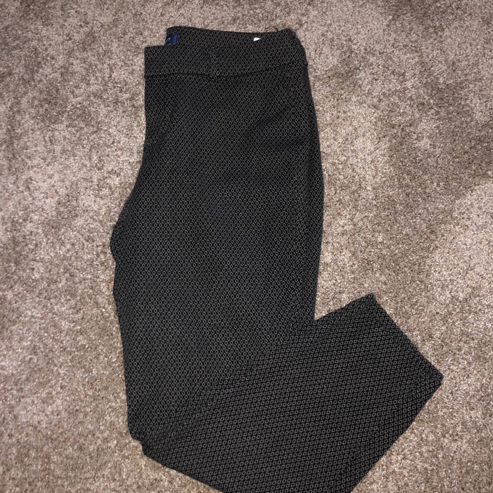 Black and white patterned Old Navy pants